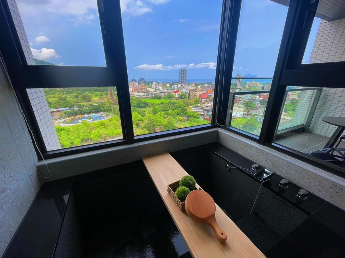 Toucheng Happyhouse頭城黑皮家 附早餐 Apartment Bagian luar foto