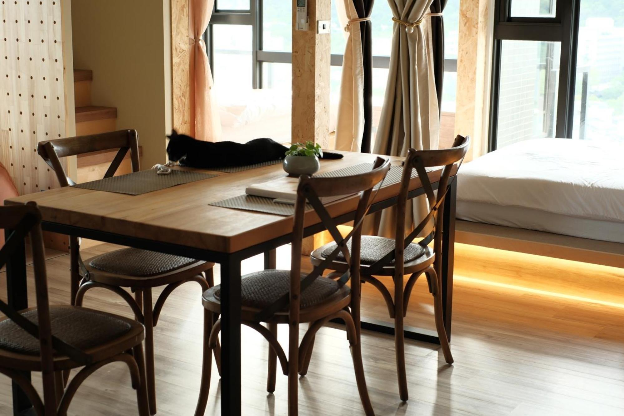 Toucheng Happyhouse頭城黑皮家 附早餐 Apartment Bagian luar foto